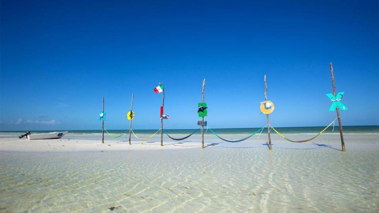 Hotel Don Panchon Y Maruxa à Holbox Extérieur photo